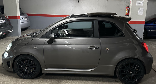 location-ABARTH-Paris-roadstr