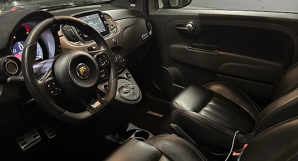 location-ABARTH-Paris-roadstr