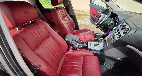 location-ALFA ROMEO-Saint-Martin-la-Pallu-roadstr