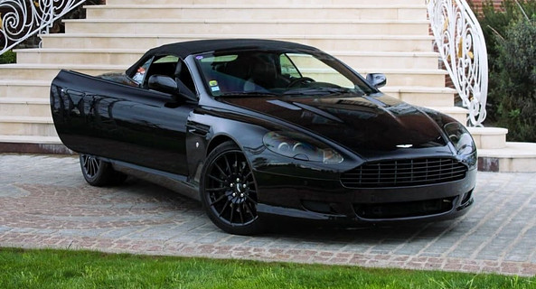 location-ASTON MARTIN-Jougne-roadstr