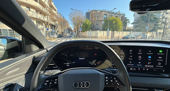 location-AUDI-Paris-roadstr