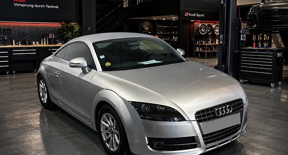 location-AUDI-Avelin-roadstr
