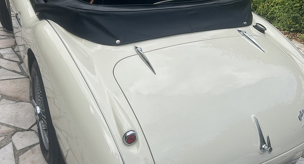 location-AUSTIN HEALEY-Courbevoie-roadstr