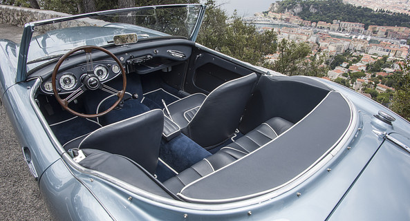 location-AUSTIN HEALEY-Nice-roadstr