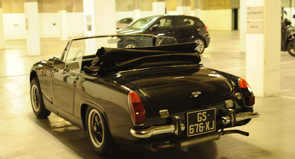 location-AUSTIN HEALEY-Paris-roadstr