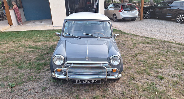 location-AUSTIN-Lyon-roadstr