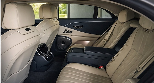 location-BENTLEY-Bruges-roadstr