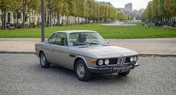 location-BMW-Paris-roadstr