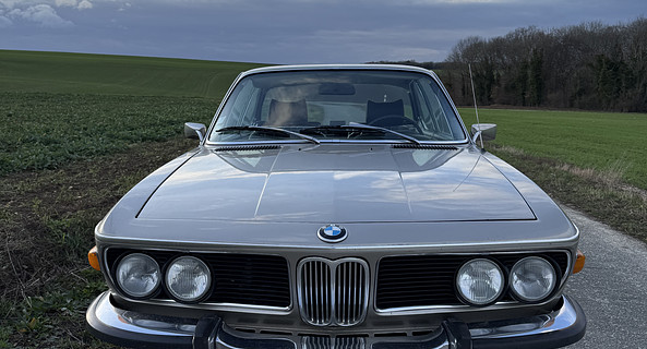 location-BMW-Paris-roadstr