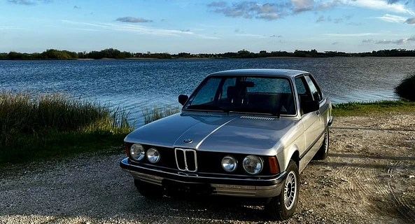 location-BMW-Cormeilles-en-Parisis-roadstr