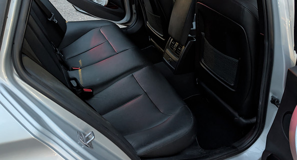 location-BMW-Saint-Savournin-roadstr