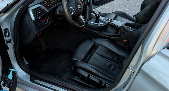 location-BMW-Saint-Savournin-roadstr