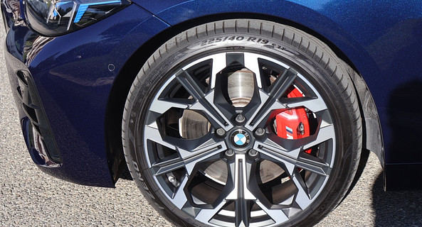 location-BMW-Nice-roadstr