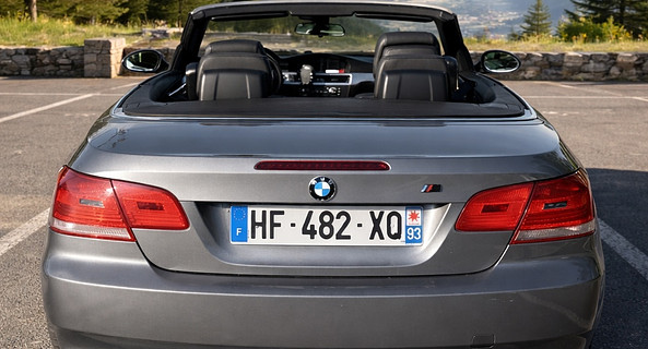 location-BMW-La Courneuve-roadstr