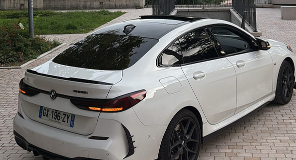 location-BMW-Lyon-roadstr