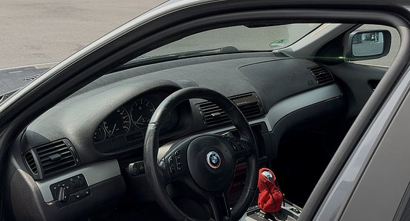 location-BMW-Paris-roadstr