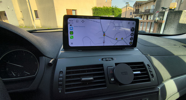 location-BMW-Lyon-roadstr