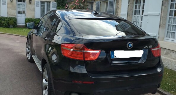 location-BMW-Saint-Ouen-sur-Seine-roadstr