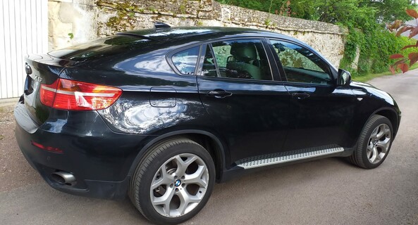 location-BMW-Saint-Ouen-sur-Seine-roadstr