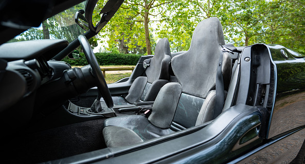 location-BMW-Courbevoie-roadstr