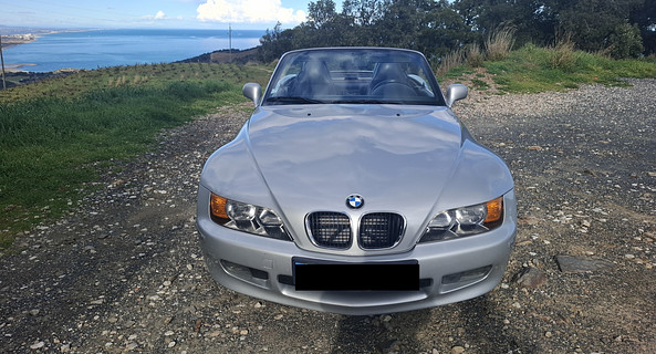 location-BMW-Corneilla-del-Vercol-roadstr