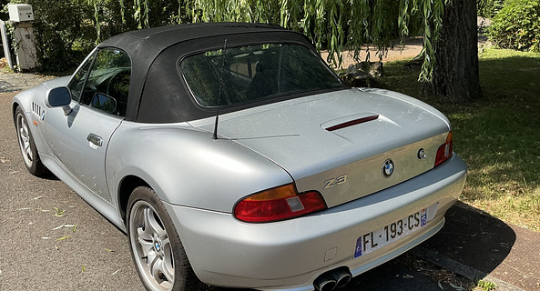 location-BMW-Yerres-roadstr