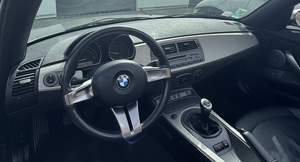 location-BMW-Aix-en-Provence-roadstr