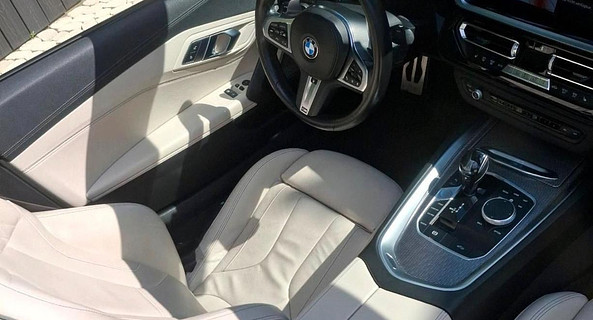 location-BMW-Montbrison-roadstr