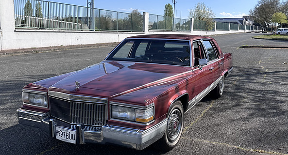 location-CADILLAC-Bron-roadstr
