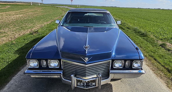 location-CADILLAC-Camps-en-Amiénois-roadstr