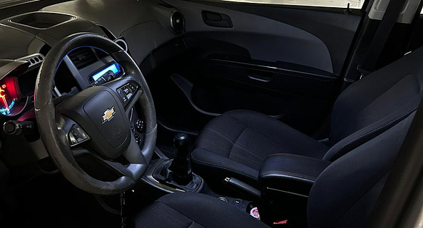 location-CHEVROLET-Issy-les-Moulineaux-roadstr