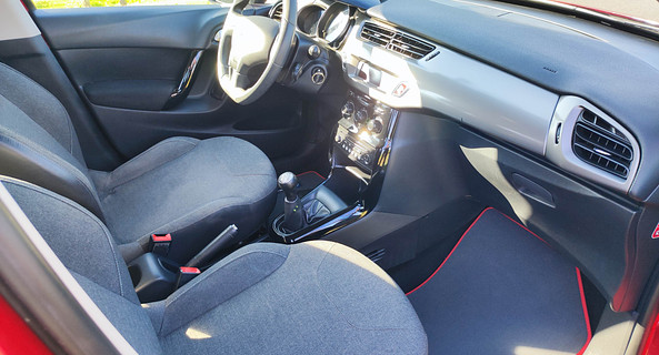 location-CITROEN-Sainte-Eulalie-roadstr