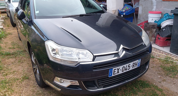 location-CITROEN-Montlouis-sur-Loire-roadstr