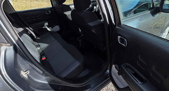 location-CITROEN-Châteauroux-les-Alpes-roadstr