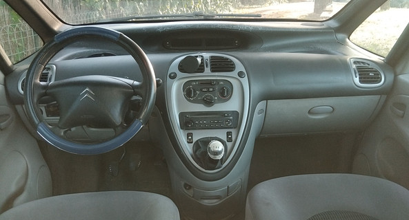 location-CITROEN-Montpellier-roadstr