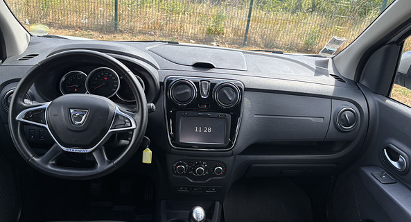 location-DACIA-Goussainville-roadstr