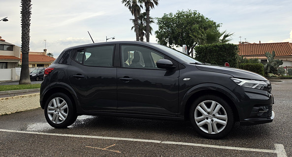 location-DACIA-Perpignan-roadstr