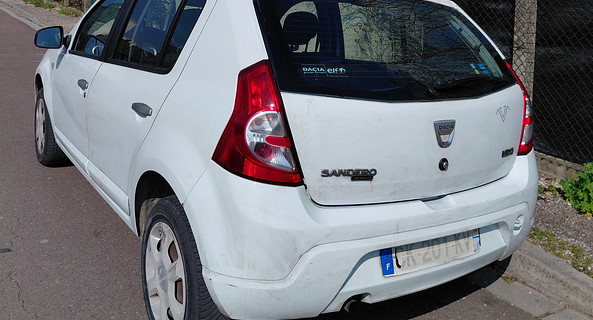 location-DACIA-Troyes-roadstr