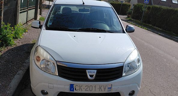 location-DACIA-Troyes-roadstr
