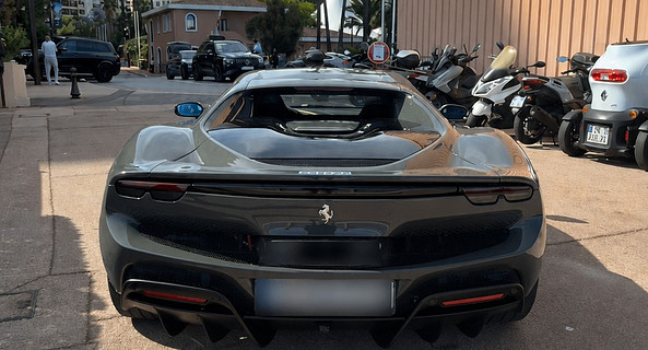 location-FERRARI-Fréjus-roadstr
