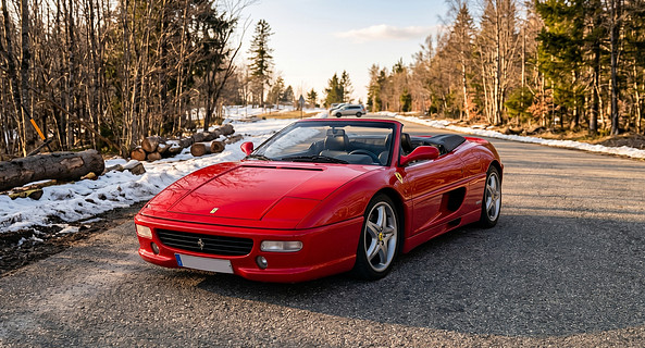 location-FERRARI-Hangenbieten-roadstr