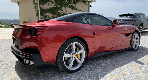 location-FERRARI-La Cadière-d'Azur-roadstr