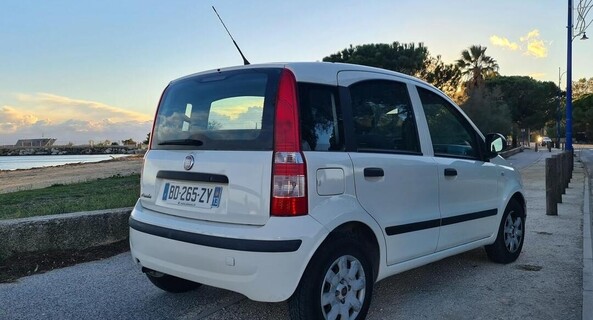 location-FIAT-Hyères-roadstr