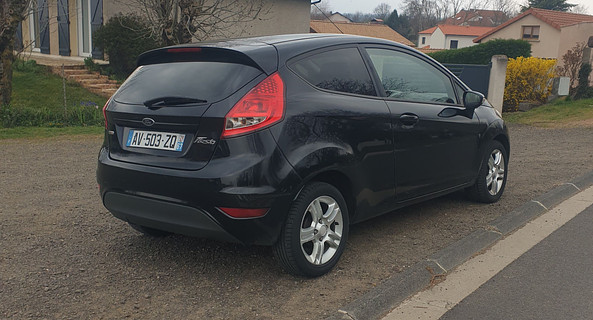 location-FORD-Clermont-Ferrand-roadstr
