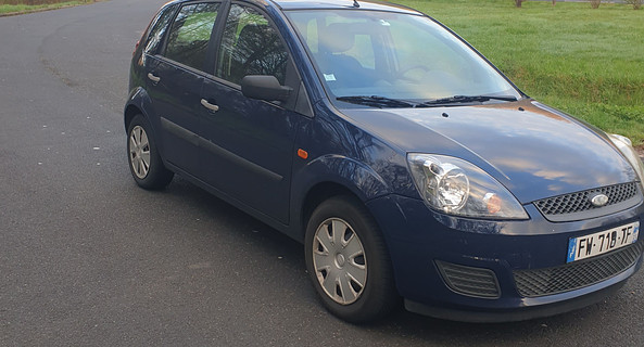 location-FORD-Clermont-Ferrand-roadstr