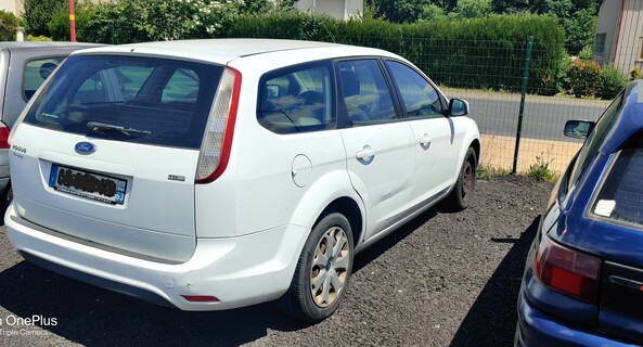 location-FORD-Clermont-Ferrand-roadstr