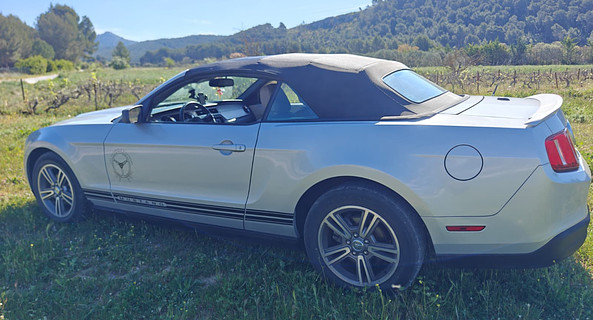 location-FORD-Cuges-les-Pins-roadstr