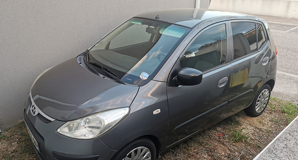 location-HYUNDAI-Villemolaque-roadstr