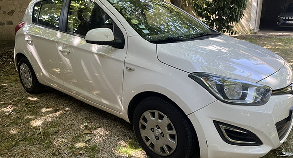location-HYUNDAI-Bois-le-Roi-roadstr