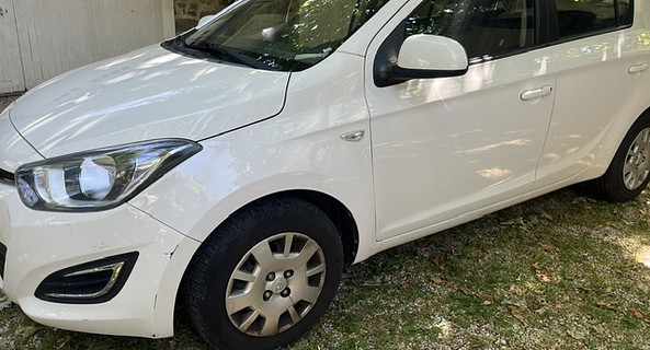 location-HYUNDAI-Bois-le-Roi-roadstr